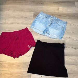 Torrid Women’s Plus Size Shorts Size Bundle Lot of 3 Pairs Size 1X-2X Variety
